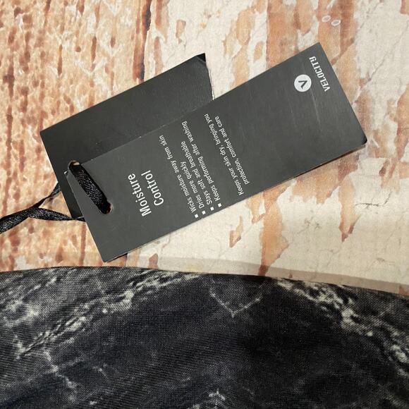 NEW Velocity marble print leggings size large - Picture 4 of 10